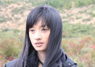 沈佳妮的个人资料简介,才华横溢的影视新星，多面魅力绽放荧屏